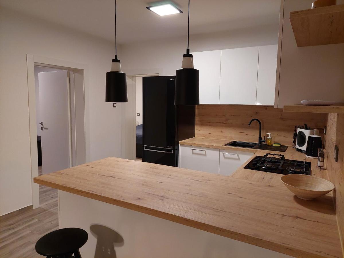 Vela Grota Apartment Rijeka Luaran gambar